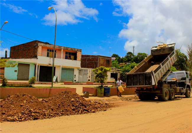Prefeitura executa melhorias em trecho de rodovia que corta o bairro N. Sra. da Vitória